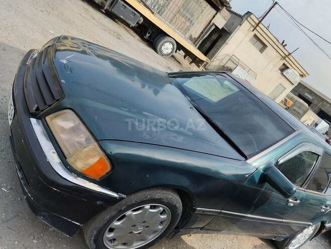 Mercedes C 250 1995, 250,000 km - 2.5 l - Bakı