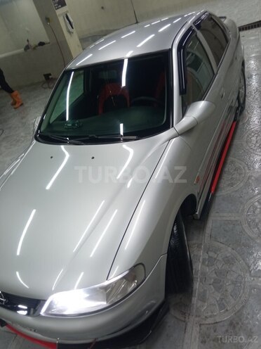 Opel Vectra 2001, 242,000 km - 1.6 l - Bakı