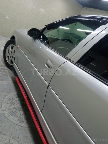 Opel Vectra 2001, 242,000 km - 1.6 l - Bakı
