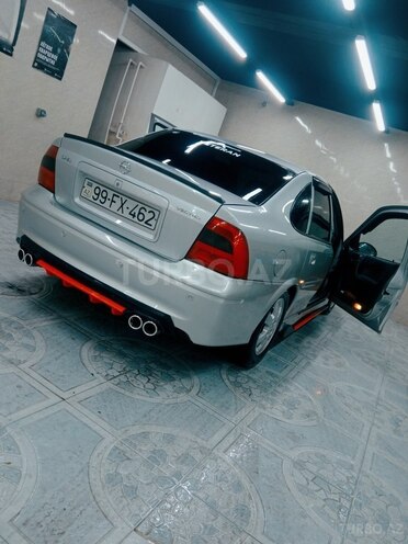 Opel Vectra 2001, 242,000 km - 1.6 l - Bakı