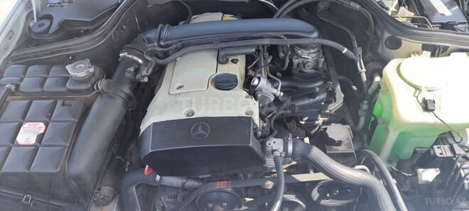 Mercedes C 180 1999, 246,000 km - 1.8 л - Bakı
