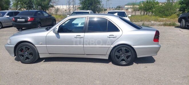 Mercedes C 180 1999, 246,000 km - 1.8 л - Bakı