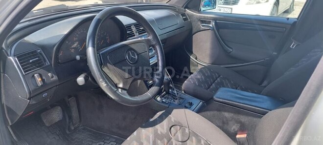 Mercedes C 180 1999, 246,000 km - 1.8 л - Bakı