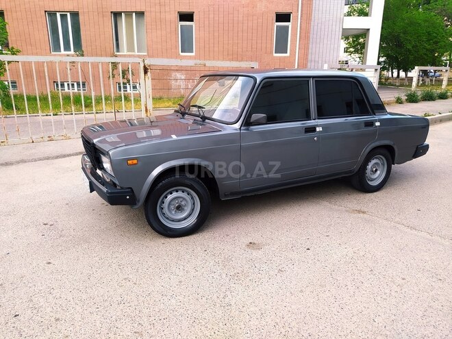 LADA (VAZ) 2107 1995, 175,400 km - 1.6 l - Sabirabad