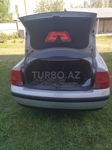 Volkswagen Passat 1999, 189,000 km - 2.0 l - Şəki