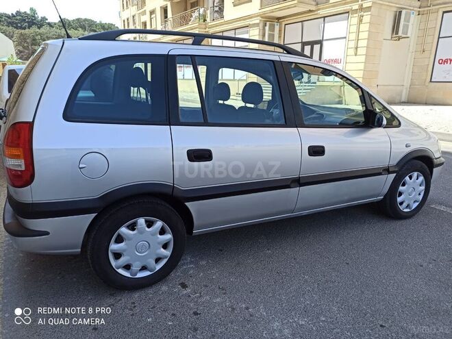 Opel Zafira 1999, 243,484 km - 1.8 l - Xırdalan