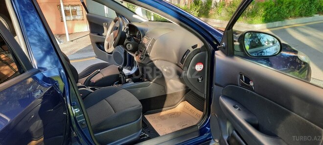 Hyundai i30 2009, 174,000 km - 1.4 l - Bakı