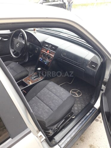 Mercedes C 180 1995, 288,563 km - 1.8 l - Bakı