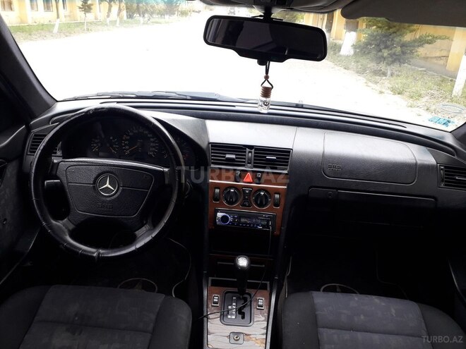 Mercedes C 180 1995, 288,563 km - 1.8 l - Bakı