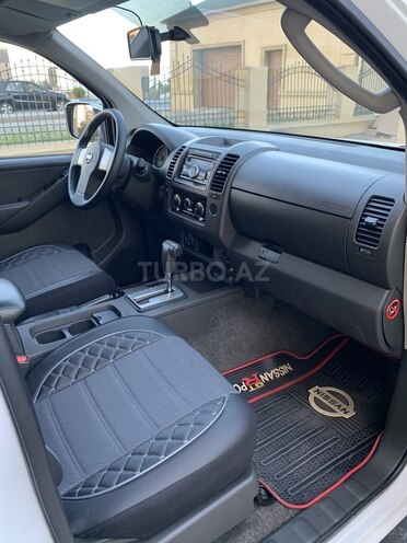 Nissan Navara 2014, 138,285 km - 2.5 l - Bakı