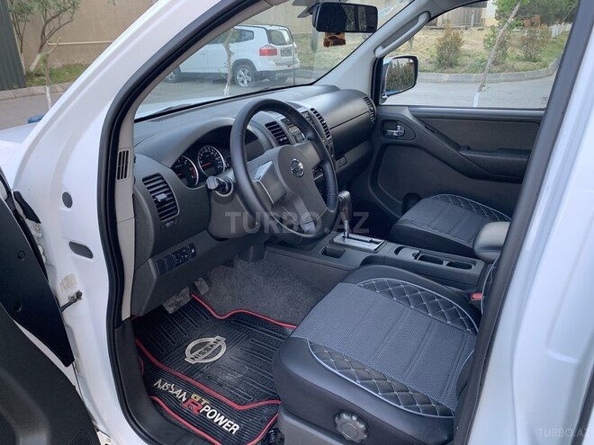 Nissan Navara 2014, 138,285 km - 2.5 l - Bakı