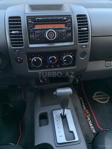 Nissan Navara 2014, 138,285 km - 2.5 l - Bakı