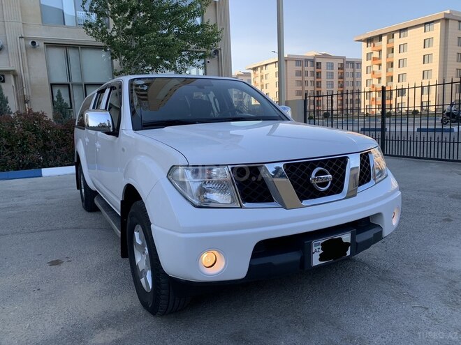 Nissan Navara 2014, 138,285 km - 2.5 l - Bakı