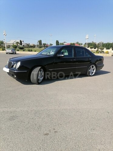 Mercedes E 240 2001, 308,959 km - 2.4 l - Tərtər