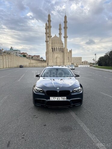 BMW 528 2015, 132,000 km - 2.0 л - Bakı