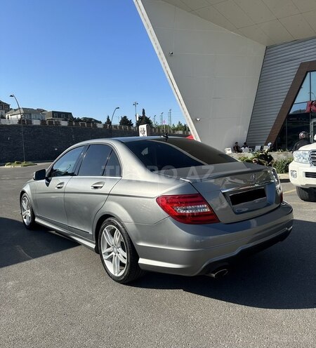 Mercedes C 250 2013, 172,500 km - 1.8 l - Bakı