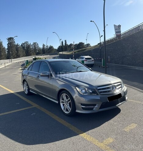 Mercedes C 250 2013, 172,500 km - 1.8 l - Bakı