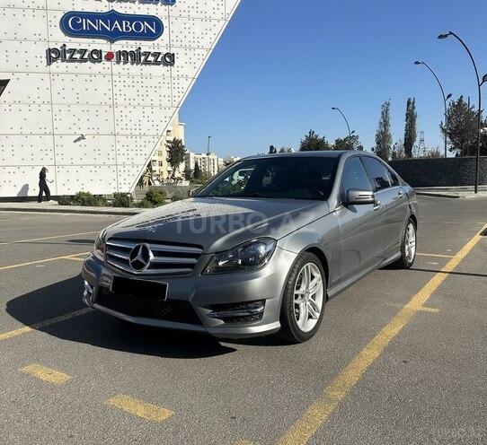 Mercedes C 250 2013, 172,500 km - 1.8 l - Bakı