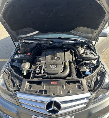 Mercedes C 250 2013, 172,500 km - 1.8 l - Bakı