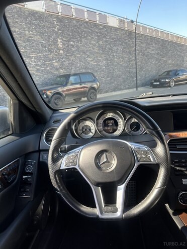 Mercedes C 250 2013, 172,500 km - 1.8 l - Bakı