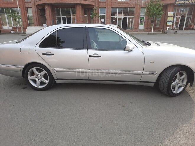 Mercedes E 240 1998, 340,000 km - 2.4 л - Gəncə