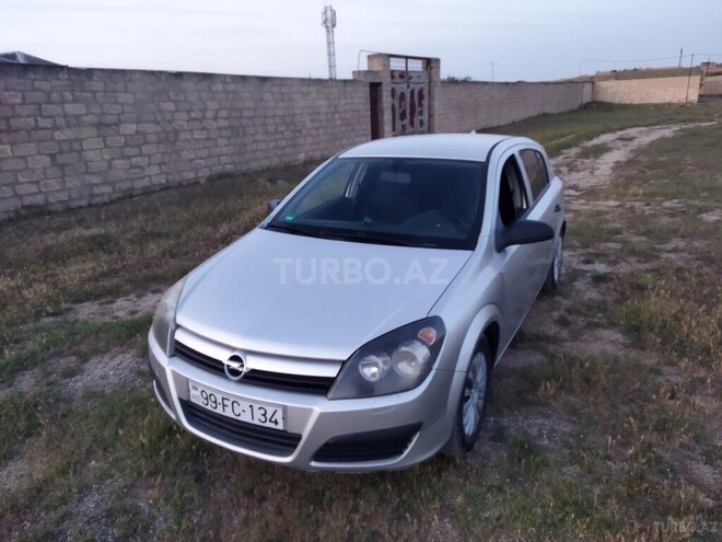 Opel Astra 2005, 250,000 km - 1.4 l - Bakı