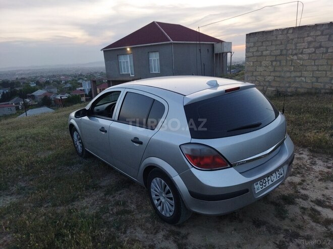 Opel Astra 2005, 250,000 km - 1.4 l - Bakı