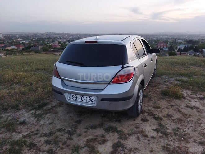 Opel Astra 2005, 250,000 km - 1.4 l - Bakı