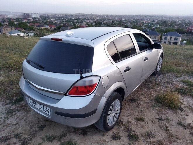Opel Astra 2005, 250,000 km - 1.4 l - Bakı