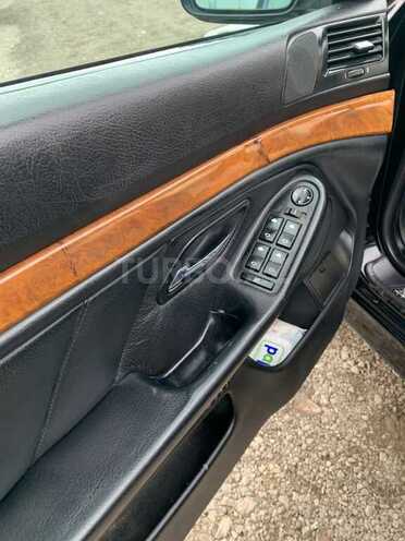 BMW 528 1999, 348,000 km - 2.8 l - Bakı