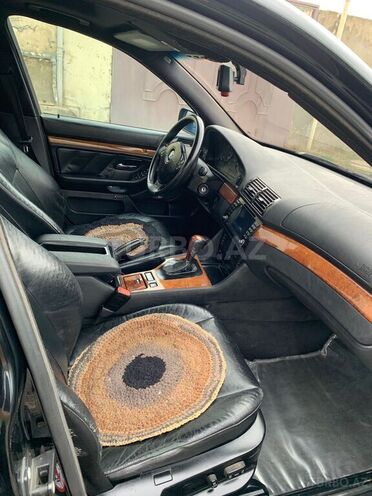 BMW 528 1999, 348,000 km - 2.8 l - Bakı