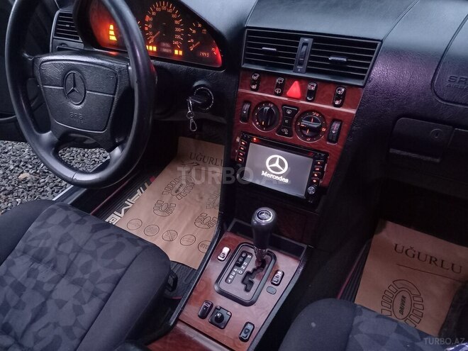 Mercedes C 180 1998, 125,364 km - 1.8 л - Lənkəran