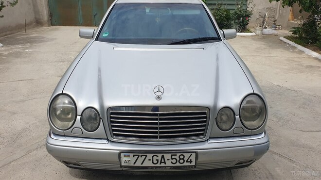 Mercedes E 230 1997, 310,000 km - 2.3 l - Bakı