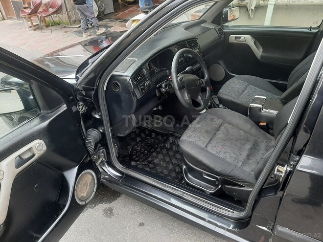 Volkswagen Vento 1997, 228,000 km - 2.0 л - Bakı