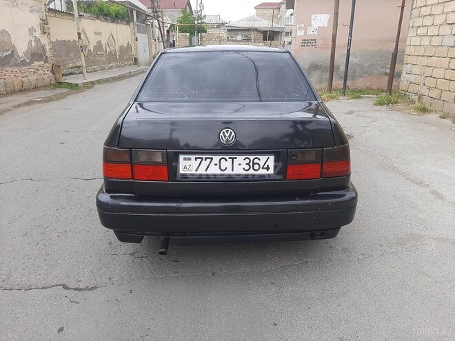 Volkswagen Vento 1997, 228,000 km - 2.0 л - Bakı