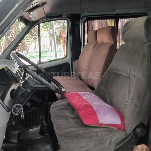 GAZ 322173 1996, 499,900 km - 2.4 l - Ucar