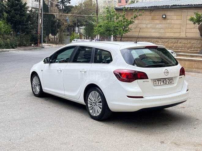 Opel Astra 2011, 231,128 km - 1.3 l - Bakı