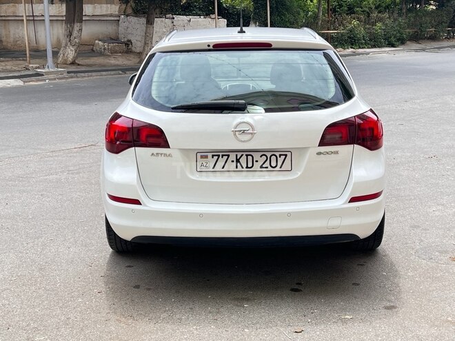 Opel Astra 2011, 231,128 km - 1.3 l - Bakı