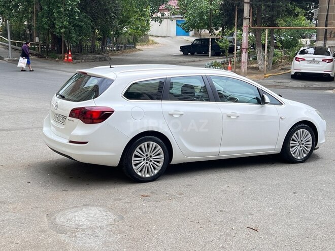 Opel Astra 2011, 231,128 km - 1.3 l - Bakı