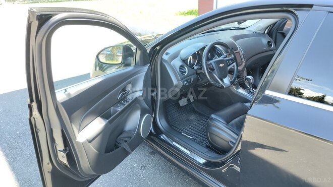 Chevrolet Cruze 2014, 144,048 km - 1.8 л - Zaqatala