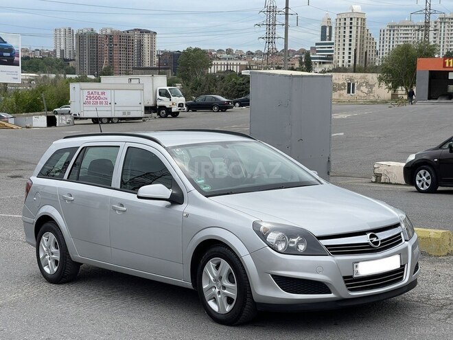Opel Astra 2009, 151,500 km - 1.4 l - Bakı
