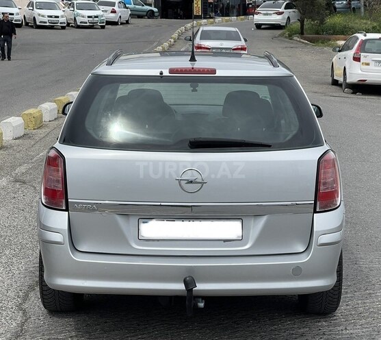 Opel Astra 2009, 151,500 km - 1.4 l - Bakı