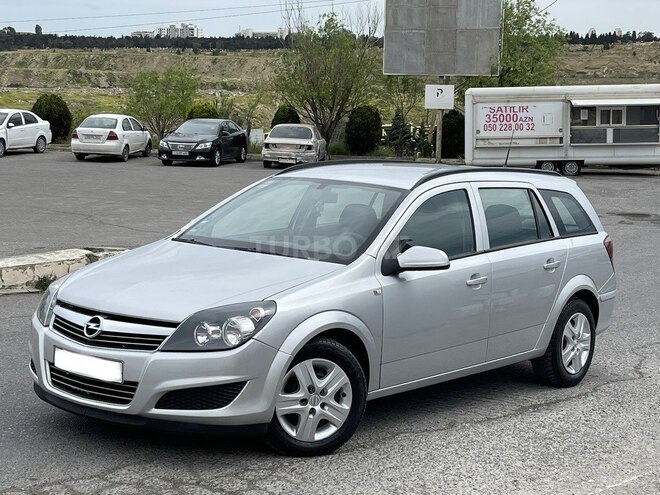 Opel Astra 2009, 151,500 km - 1.4 l - Bakı
