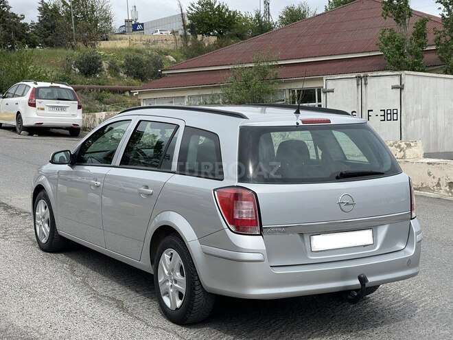 Opel Astra 2009, 151,500 km - 1.4 l - Bakı