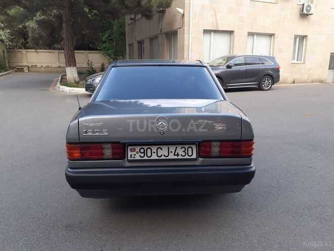 Mercedes 190 1992, 221,231 km - 1.8 l - Bakı