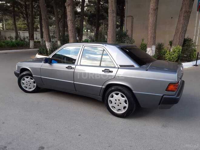 Mercedes 190 1992, 221,231 km - 1.8 l - Bakı