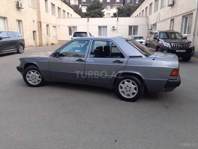 Mercedes 190 1992, 221,231 km - 1.8 l - Bakı