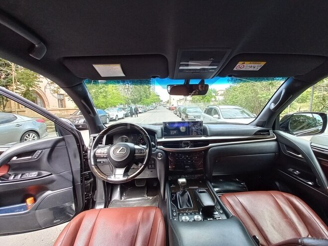 Lexus LX 450 2018, 60,000 km - 4.5 л - Bakı