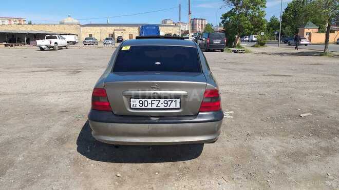 Opel Vectra 1996, 252,142 km - 2.0 л - Sumqayıt