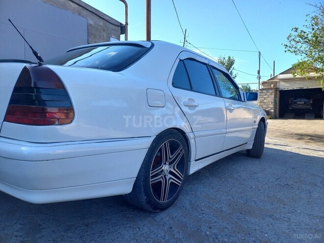 Mercedes C 200 1997, 455,000 km - 2.0 l - Bakı
